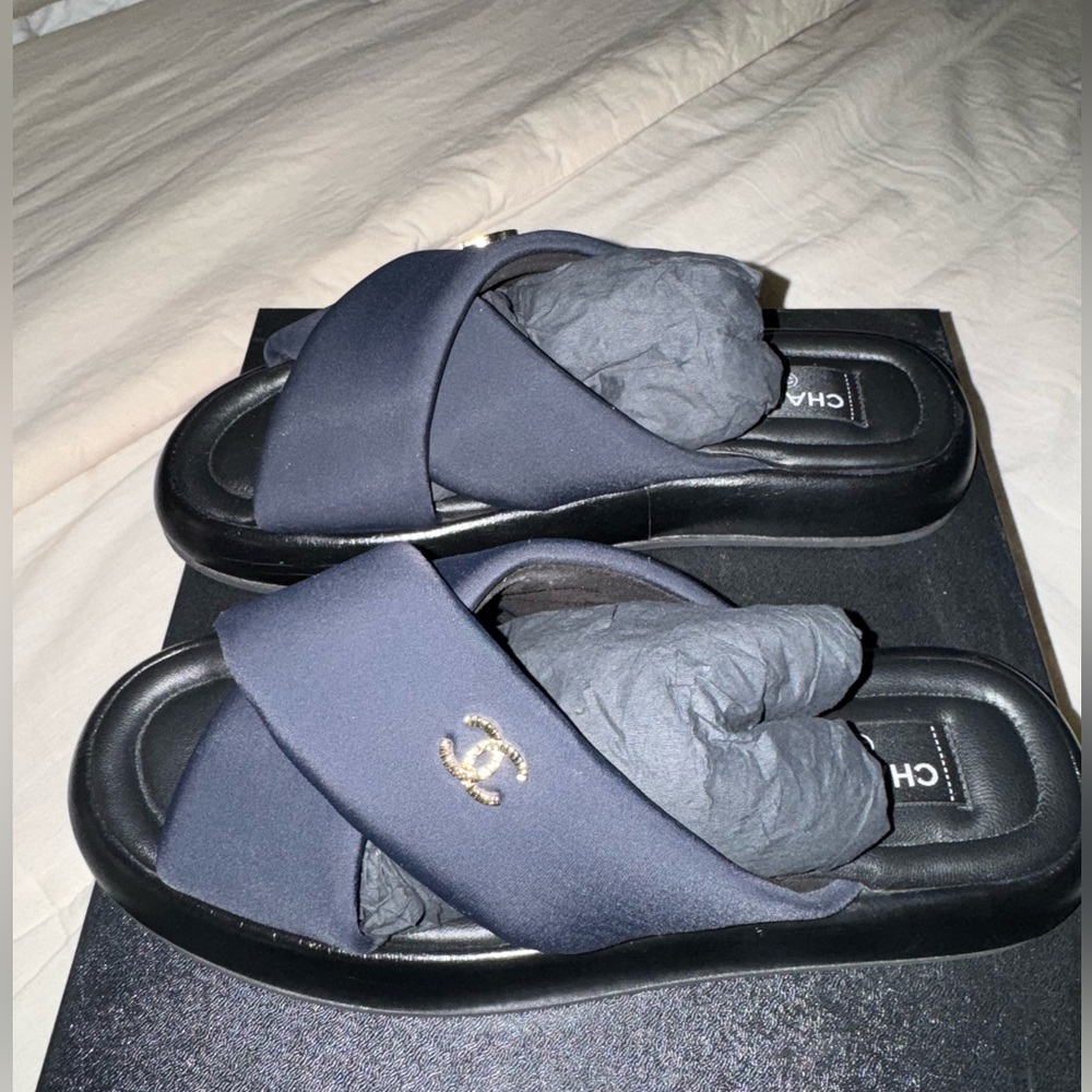 CHANEL women black Slide Sandals